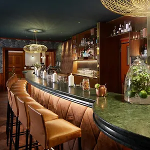 Hyperion Otel